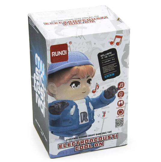 zenélő és táncoló kisfiú zenélő és táncoló kisfiú